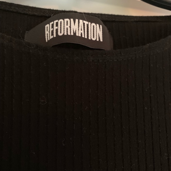 🎉HOST PICK🎉Reformation Black Ribbed Dress. - Picture 4 of 8